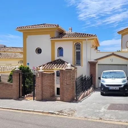 Villa Vencejo - 3 Bed - Fully Refurbished In Riviera Del Sol, Mijas *